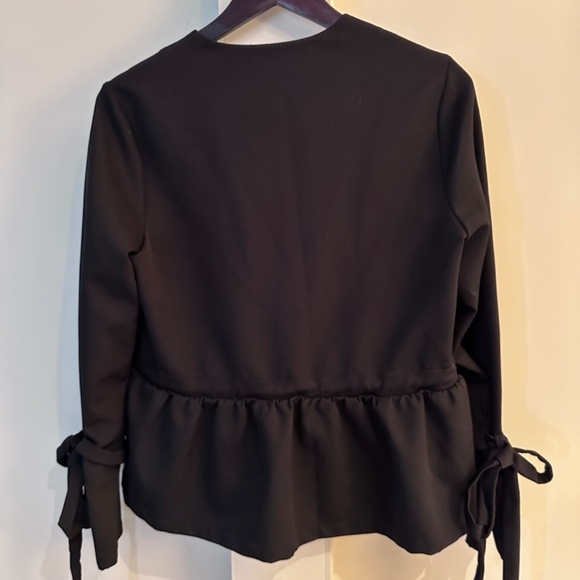 STRADIVARIUS Black Zip Up Cardigan w/ peplum & Ties at cuffs Career, Feminine … - Picture 9 of 9